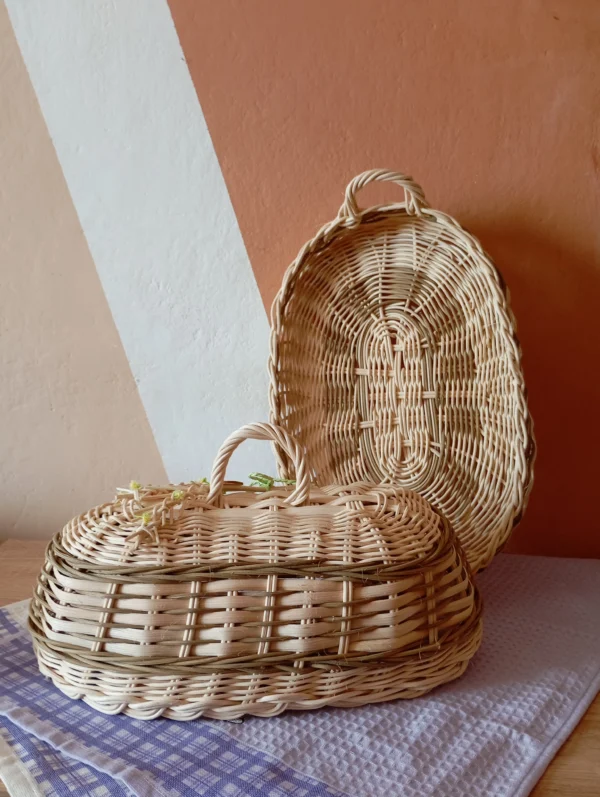 Chlebník z prírodného Pedigu